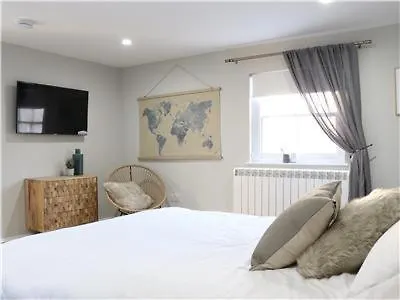 Chapel Lodge - Roof Top Garden!Perfect For Your Family